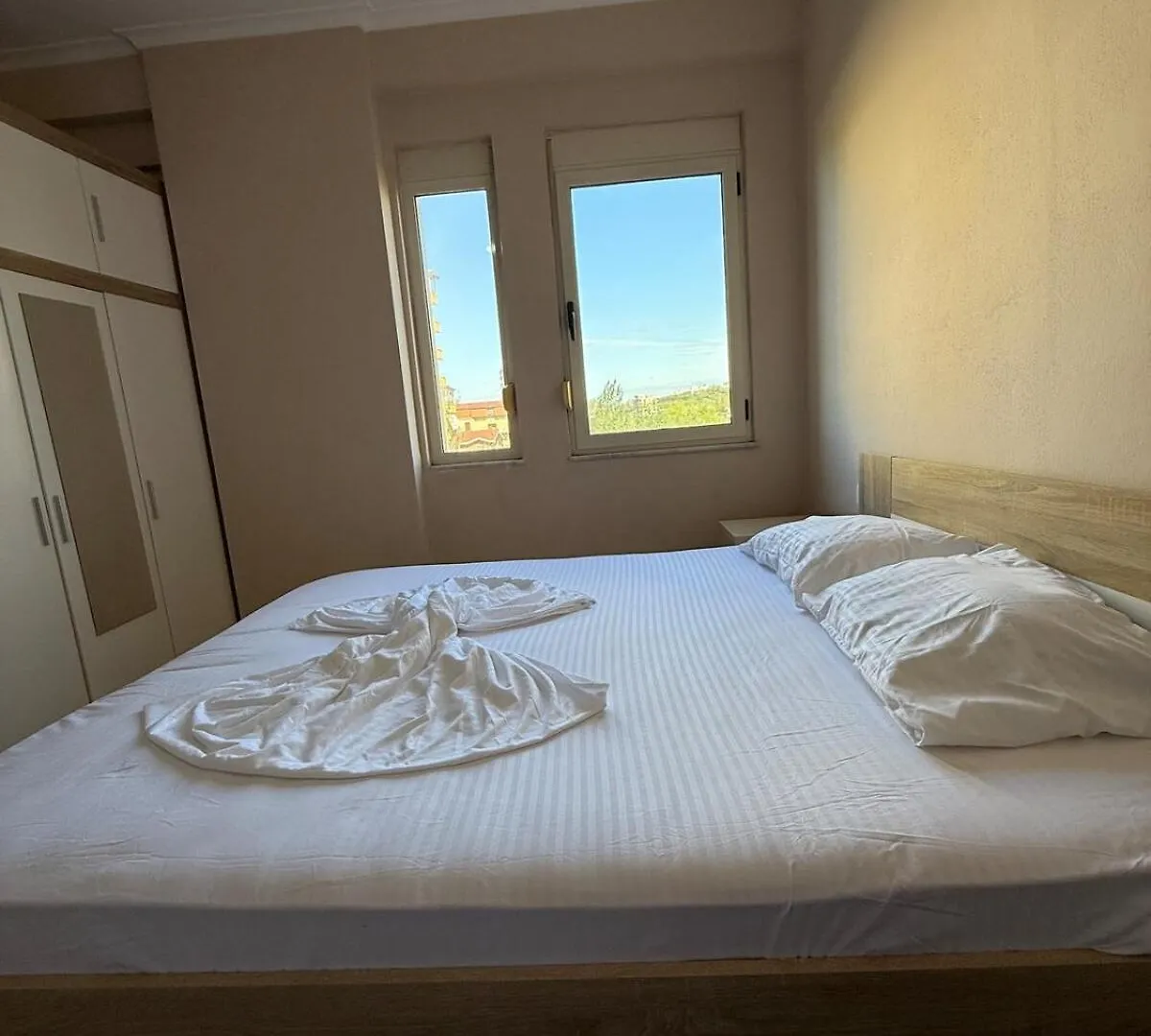 Alro Apartment Durres Albania